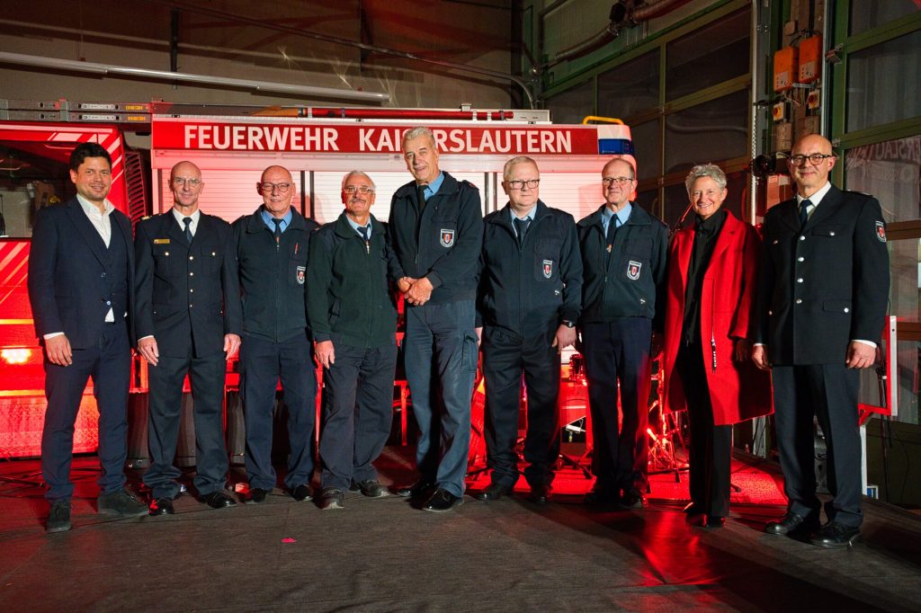 v.l.: Manuel Steinbrenner, Dr. Thomas Höhne, Michael Schäffner, Ewald Wellm, Jürgen Stegner, Gernod Höffler, Gernot Kling, Beate Kimmel, Martin Gugel