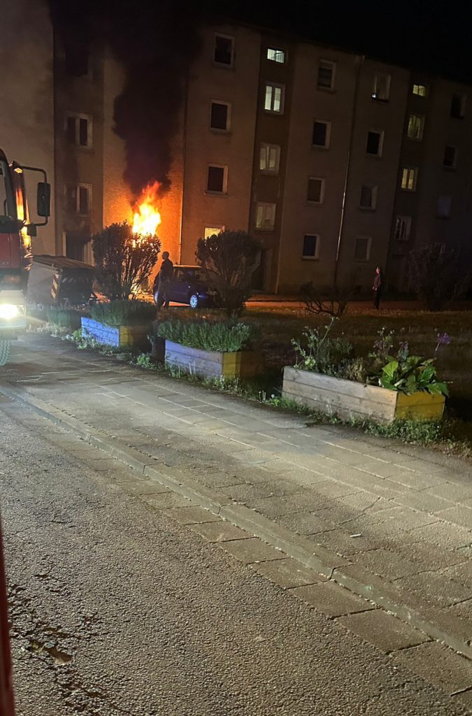 Wohnungsbrand im Bereich Grübentälchen (Foto: Feuerwehr Kaiserslautern)